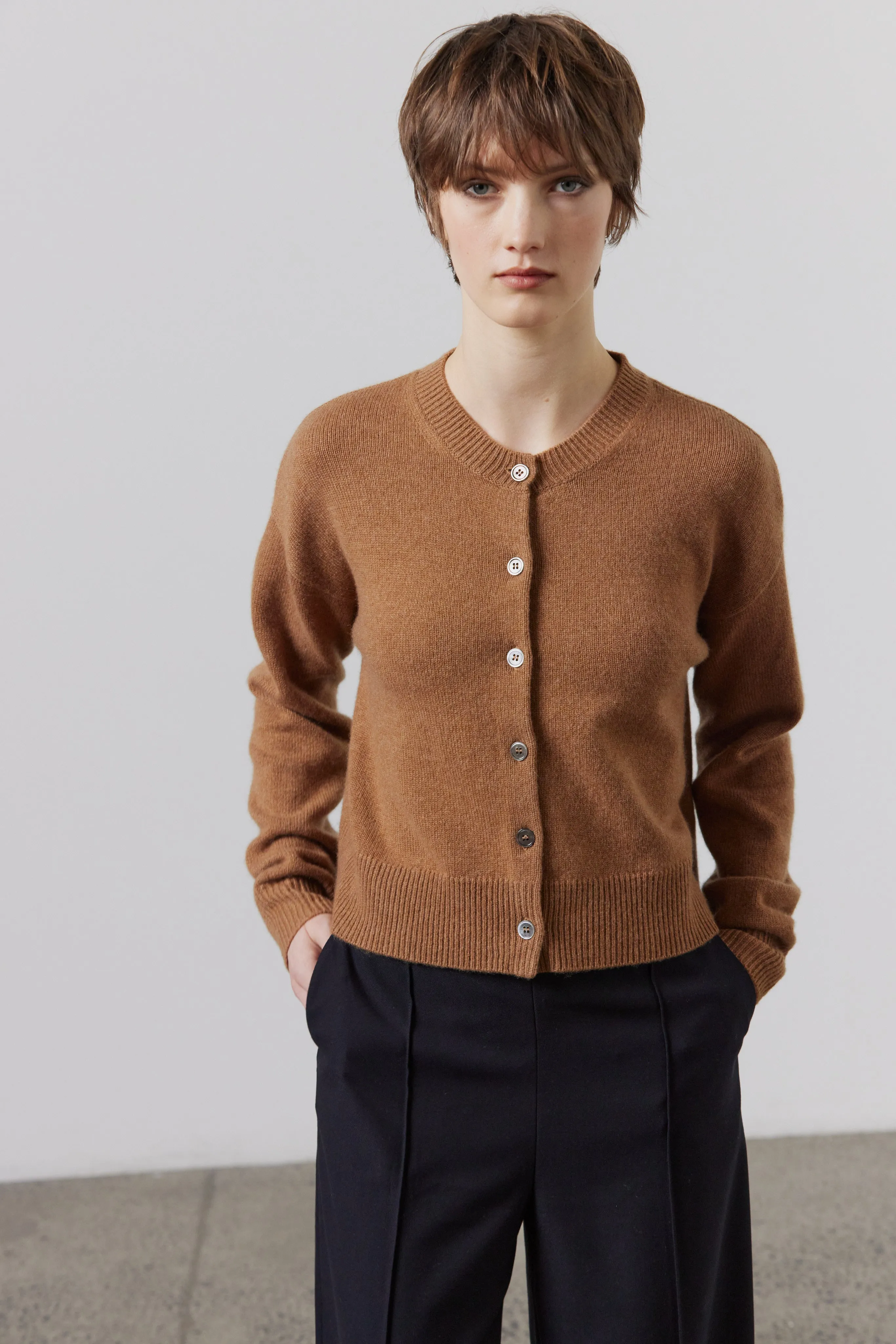 Laing - Boxy Crew Neck Cardigan - Tan