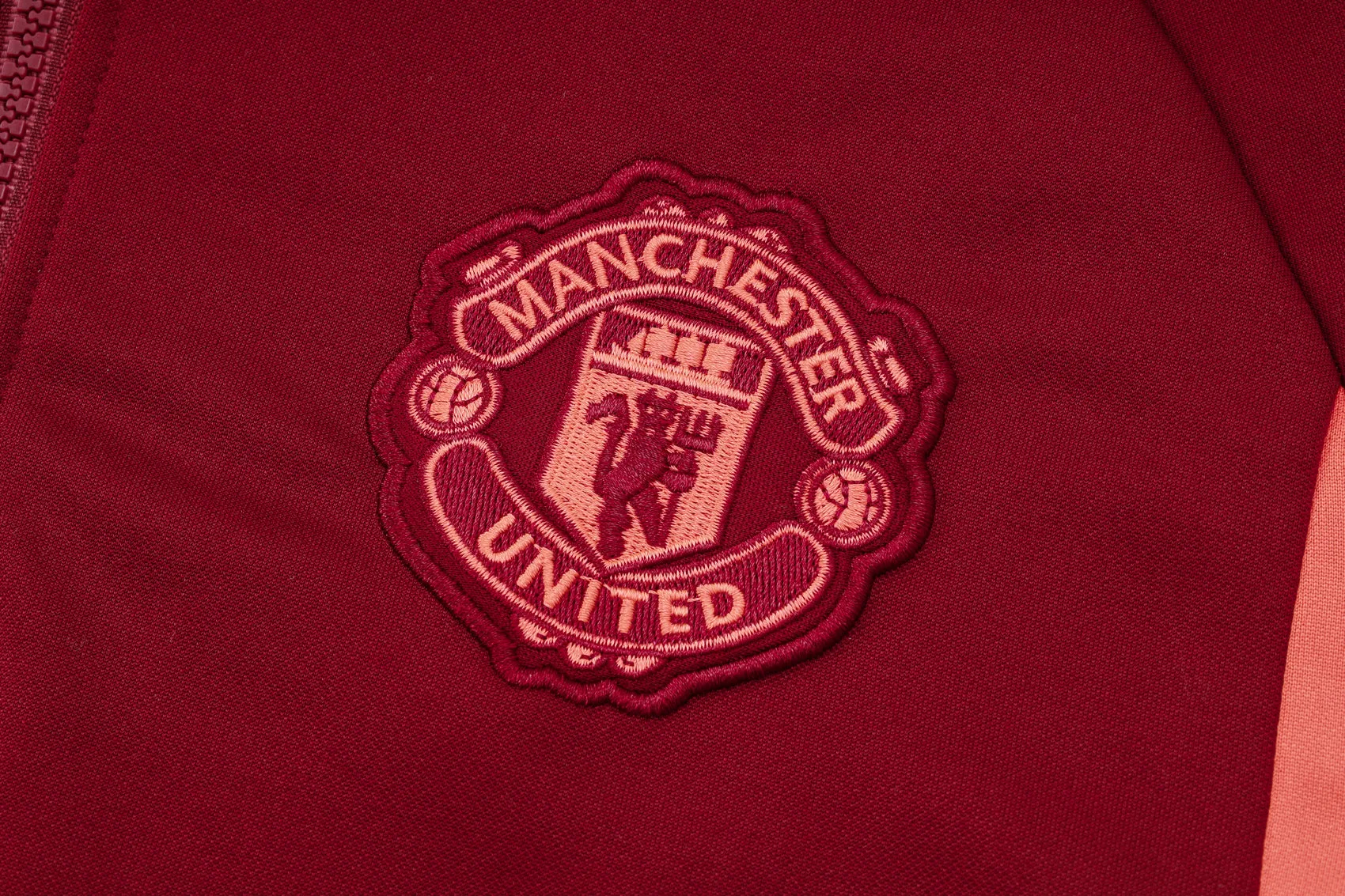 Manchester United Blaze Red Tracksuit