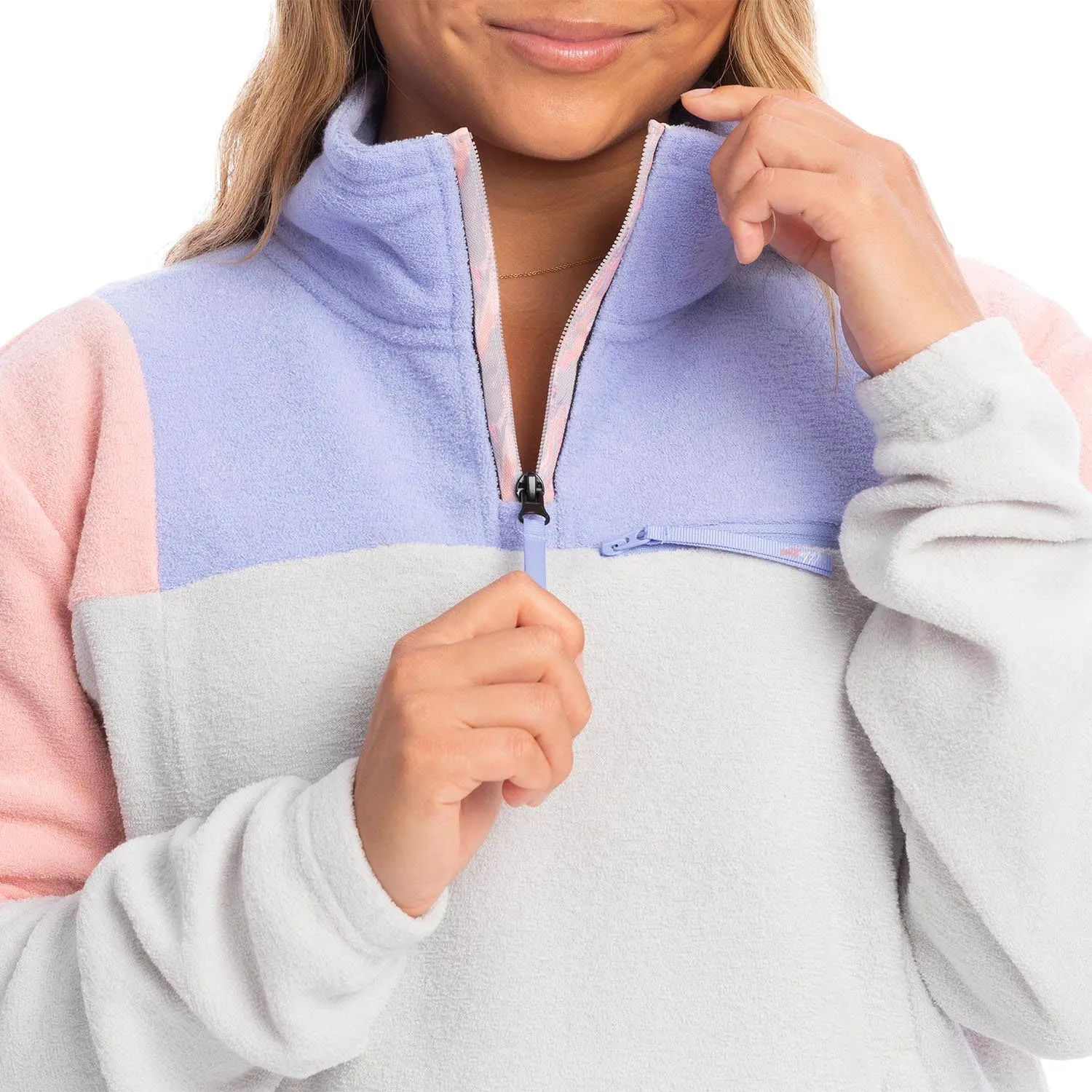 Roxy Chloe Kim Layer 2023