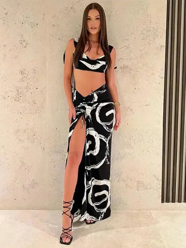 Women’s graffiti print sling wrap bust skirt two-piece set